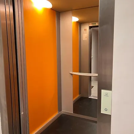 El Hogar De Jose Y Raquel Cartes